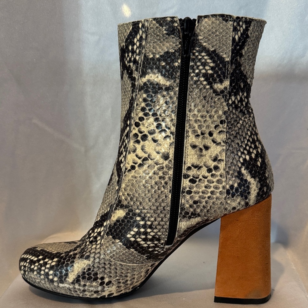 Shellys London Snakeskin Block Heeled Boots with Orange Accents Size 8.5 - Picture 10 of 14